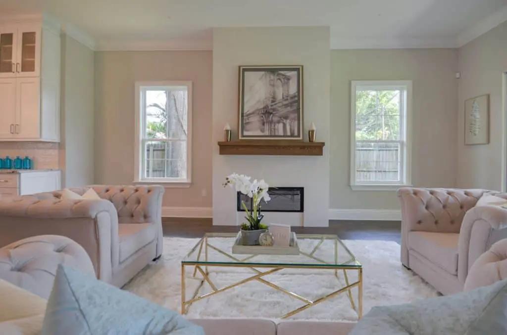 The Role of Lighting in High-End Home Staging