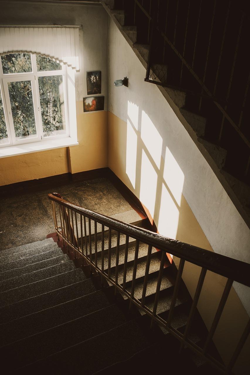 How to Highlight Architectural Features with Lighting,