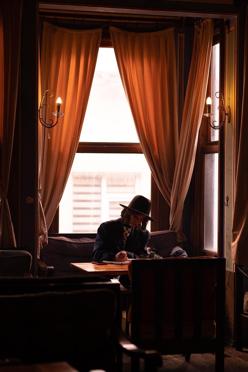 Warm vs. Cool Lighting in Elegant Design Settings,